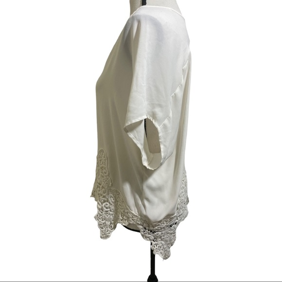 Astr womens blouse crochet bottom short sleeve cream color size medium - Picture 4 of 9